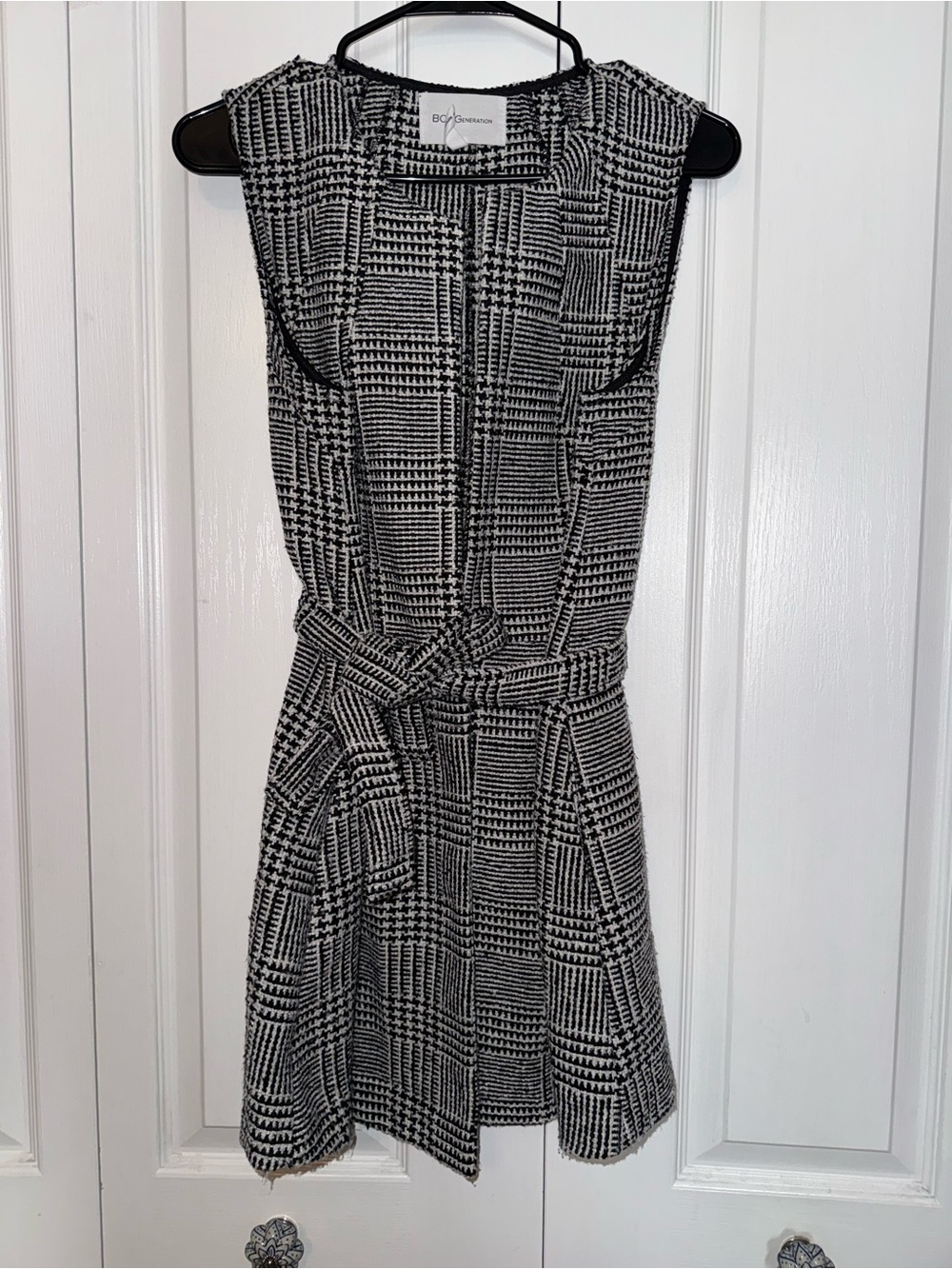 BCBGeneration Black & White Patchwork Plaid Tie-Waist Vest Size S
